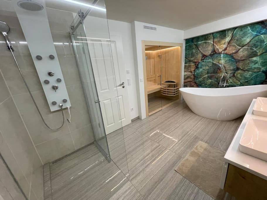 Luxuriöses Loft Mit Großer Sonnenterrasse&sauna *