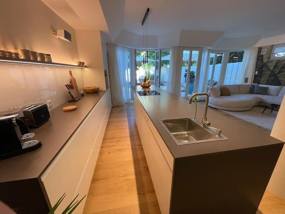 Luxurioeses Loft Mit Grosser Sonnenterrasse & Sauna Apartment *