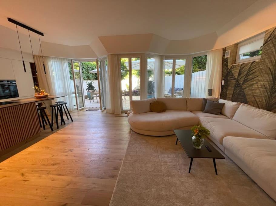 Luxurioeses Loft Mit Grosser Sonnenterrasse & Sauna Apartment
